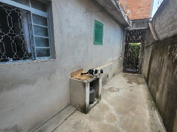 Corredor de acesso a casa
