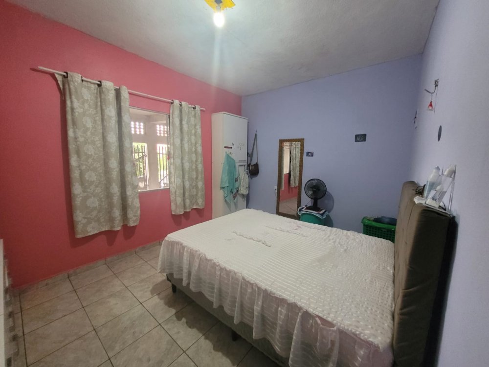 Sala, atualmente sendo utilizada como dormitório