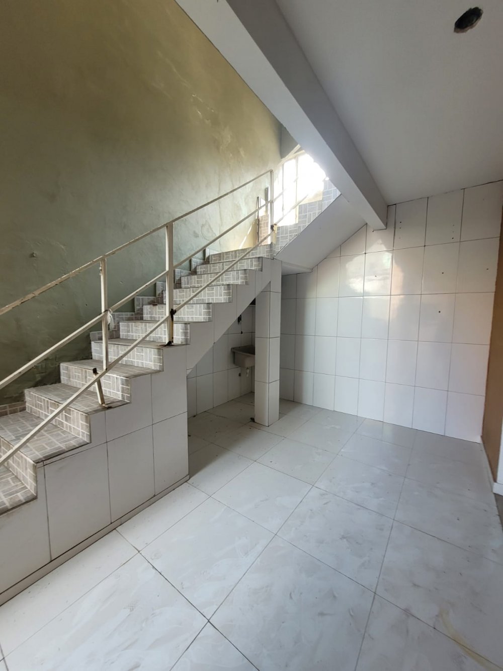 Lavanderia da casa anexa