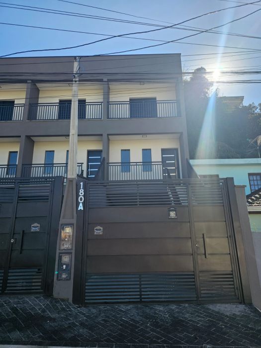 Sobrado Geminado - Venda - Serpa - Caieiras - SP