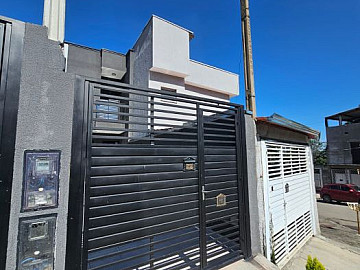 Sobrado Geminado � Venda