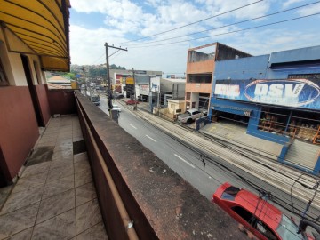 Foto tirada na sacada em cima do espao para conhecimento da localizao. 