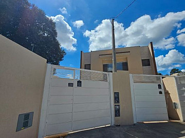 Sobrado Geminado � Venda