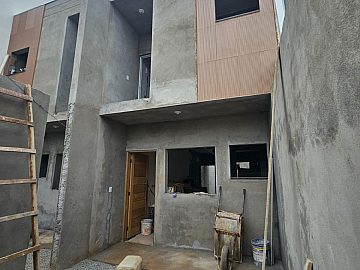 Sobrado Geminado � Venda