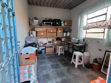 Quarto anexo da casa na parte externa